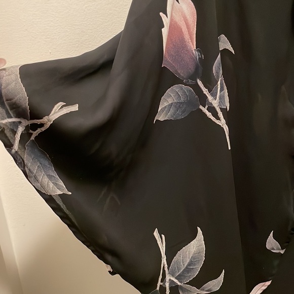 Kimono - Picture 2 of 4